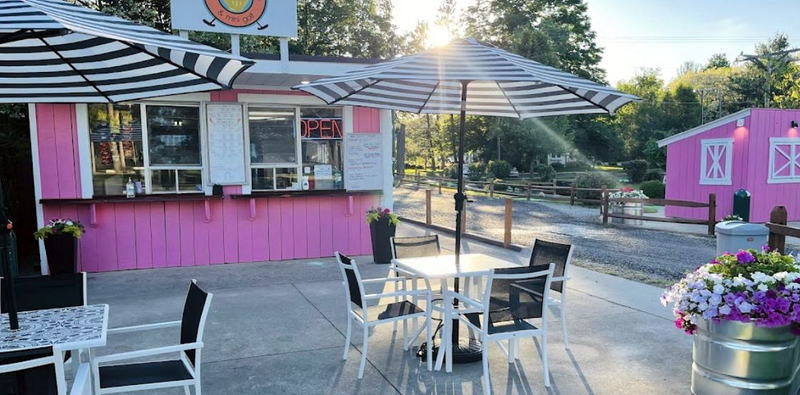 Kates Sweet Shop & Mini Golf (Buds Mini Golf, Lochen Wood Mini Golf and Ice Cream) - Web Listing